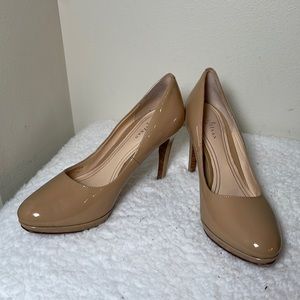 Cole Haan Nike Air Platform Nude Patent Leather Pumps Size 6.5